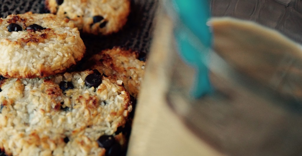 3 Ingredient Chocolate Chip Cookies Delicate Belly